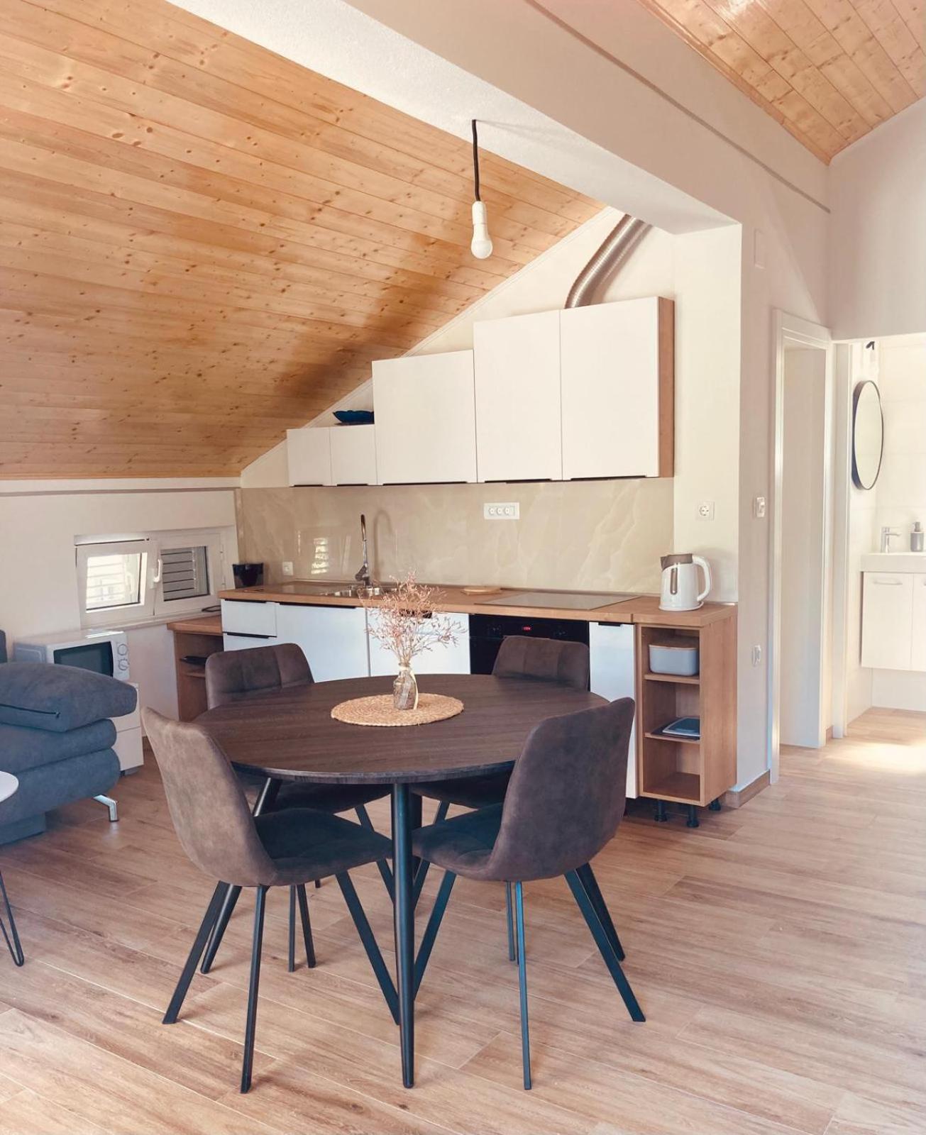 Mrkic Apartment