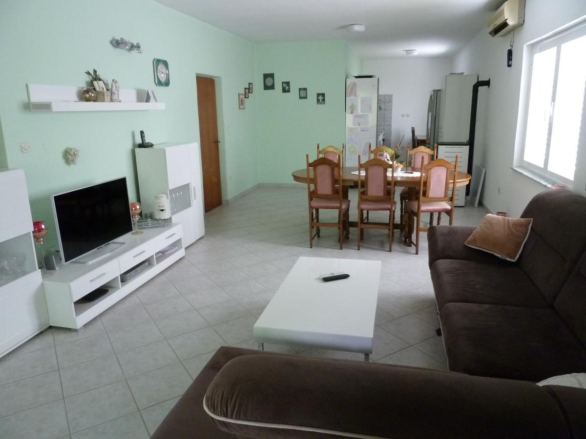 Mrkic Apartment *